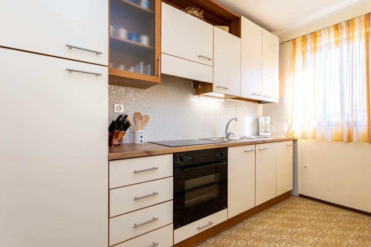 Apartman Doris Milohnici Exterior photo