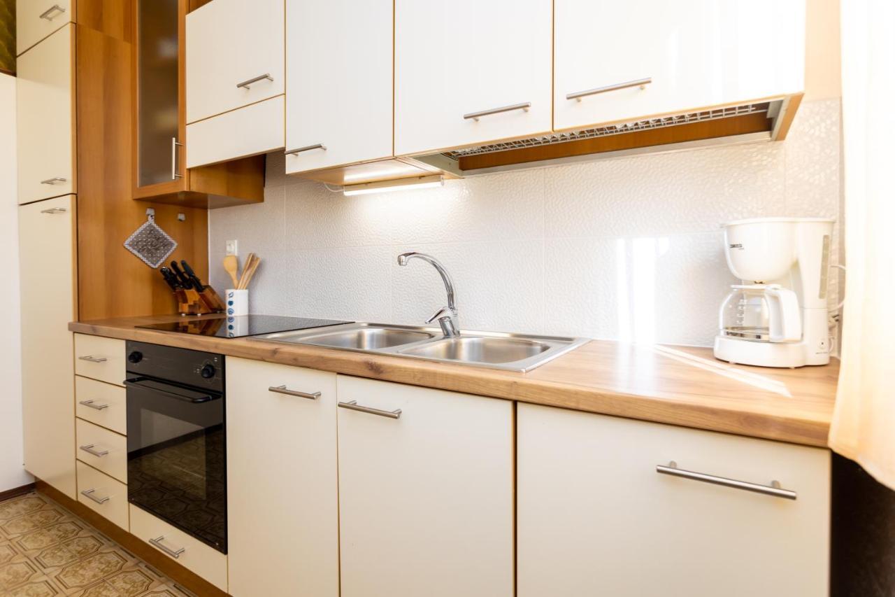Apartman Doris Milohnici Exterior photo